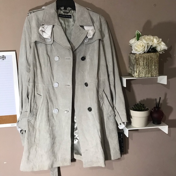 Pamela McCoy Jackets & Blazers - Pamela McCoy Jacket Leather Coat Long Gray New